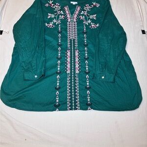 J.Jill ~ 2X ~ Very Pretty Embroidered Split-Neck Tunic ~ Green